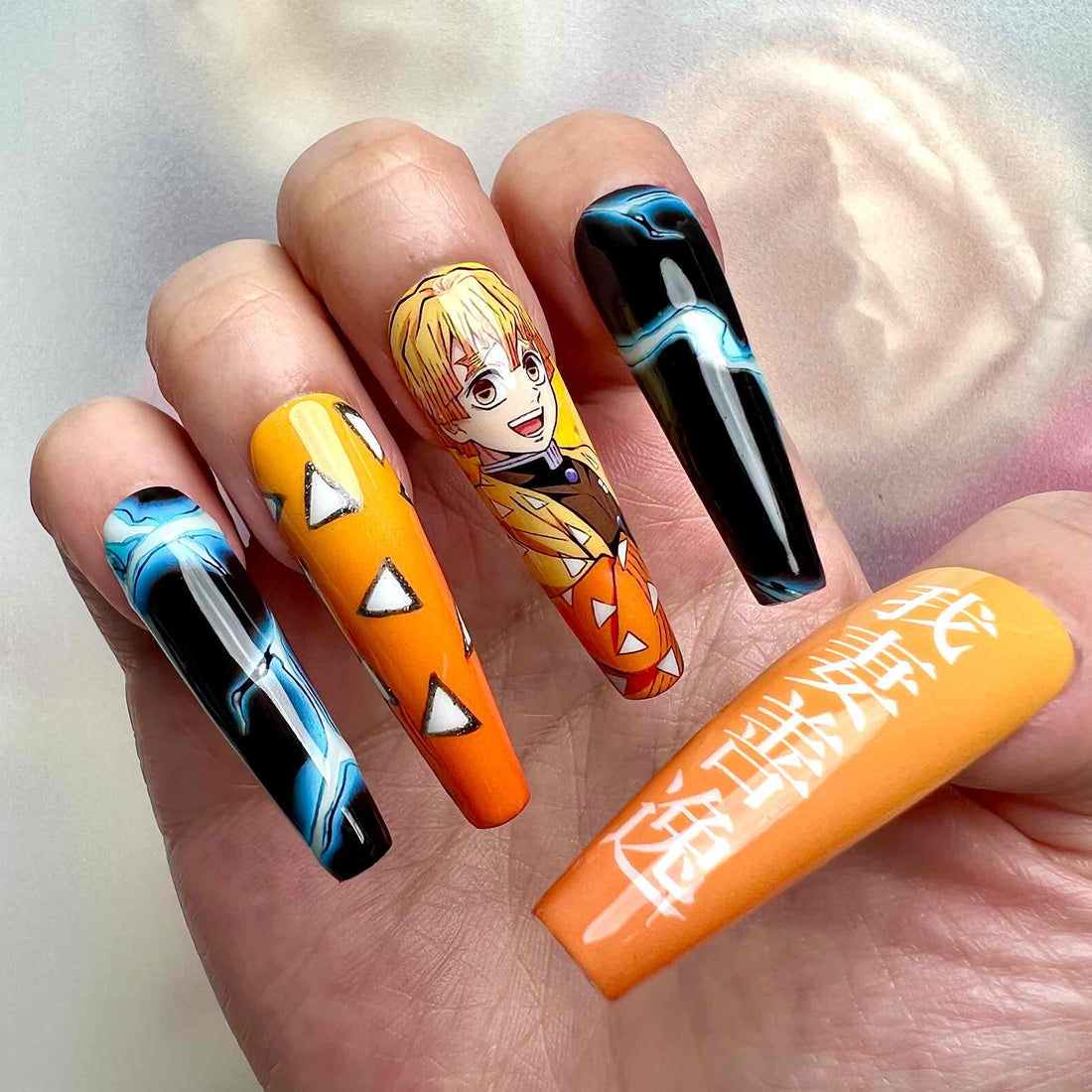 Demon Slayer KNY Zenitsu Agatsuma Press-On Nails | Thunder Breathing First Form Anime Set | Lightning Bolt &amp; Haori Pattern Art | Dragonnail